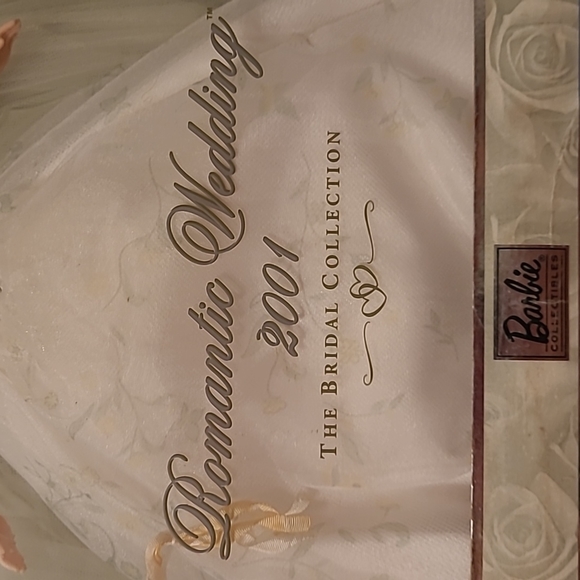 Collector Edition 2001 Romantic Wedding Barbie. NIB Vintage - Picture 4 of 8